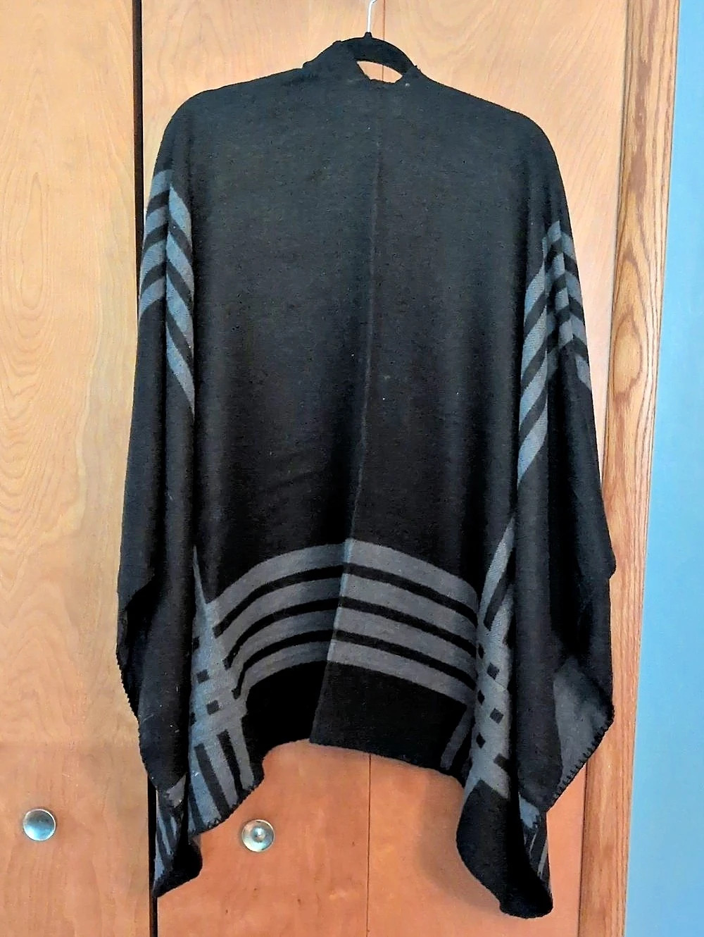 Striped Draped Wrap in Black & Gray Like New - Picture 2 of 3